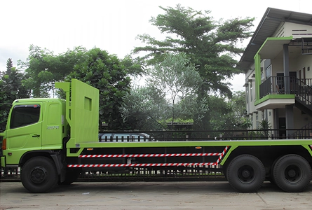 page-layanan-sewa-truk-tronton